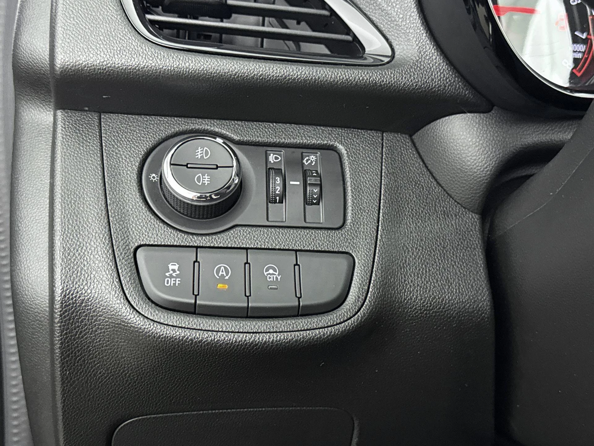 Opel-KARL-image-19