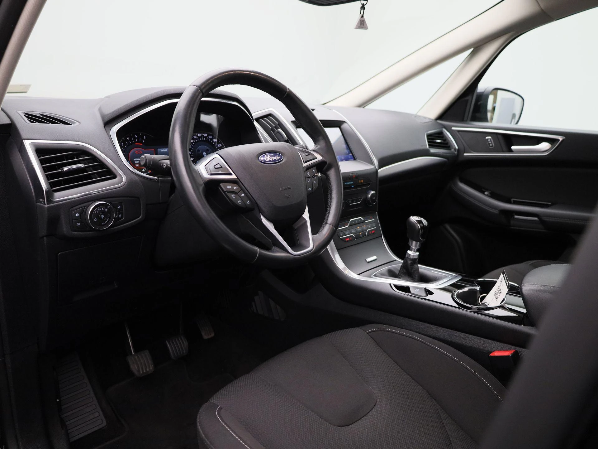 Ford-S-Max-image-31