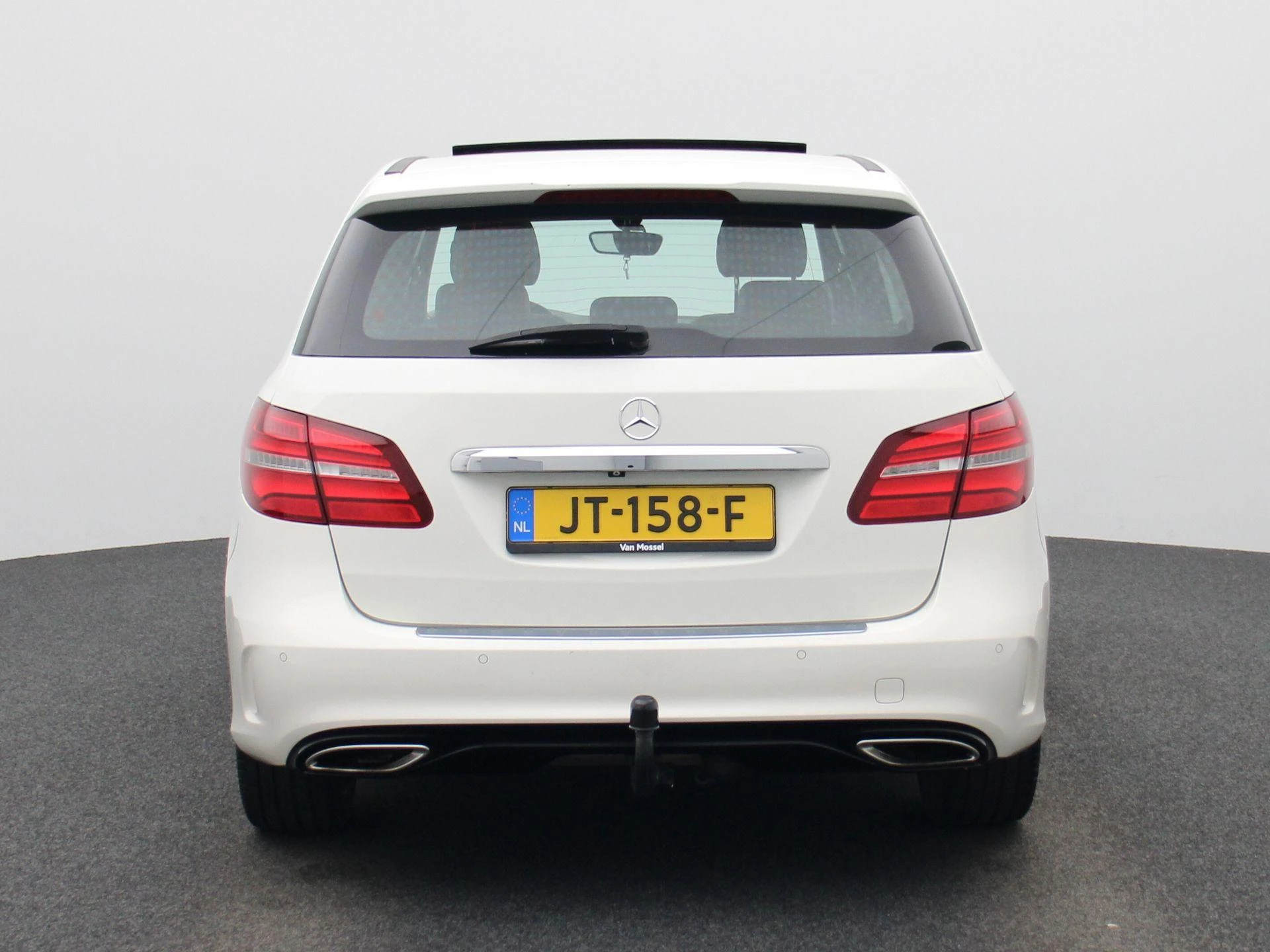 Mercedes-Benz-B-Klasse-image-4