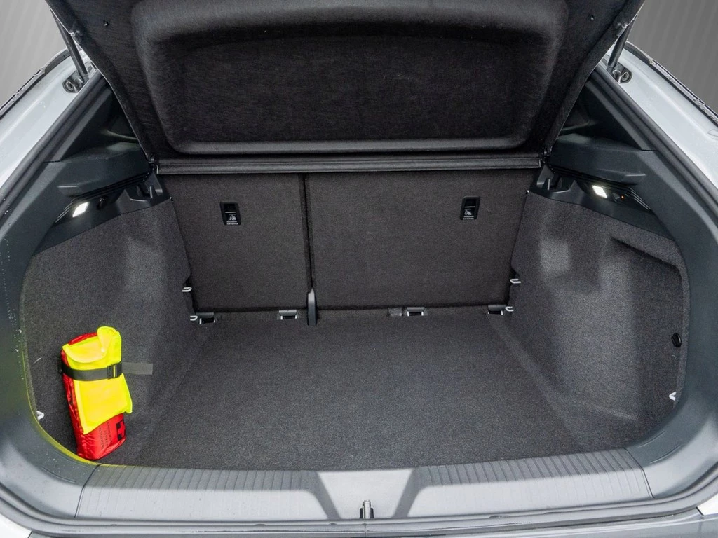 Volkswagen ID.4 Pure Performance Wärmepumpe, AHK, IDN