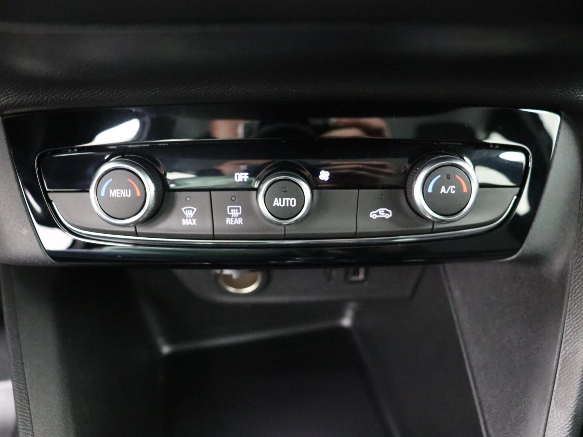 Opel-Corsa-e-image-14