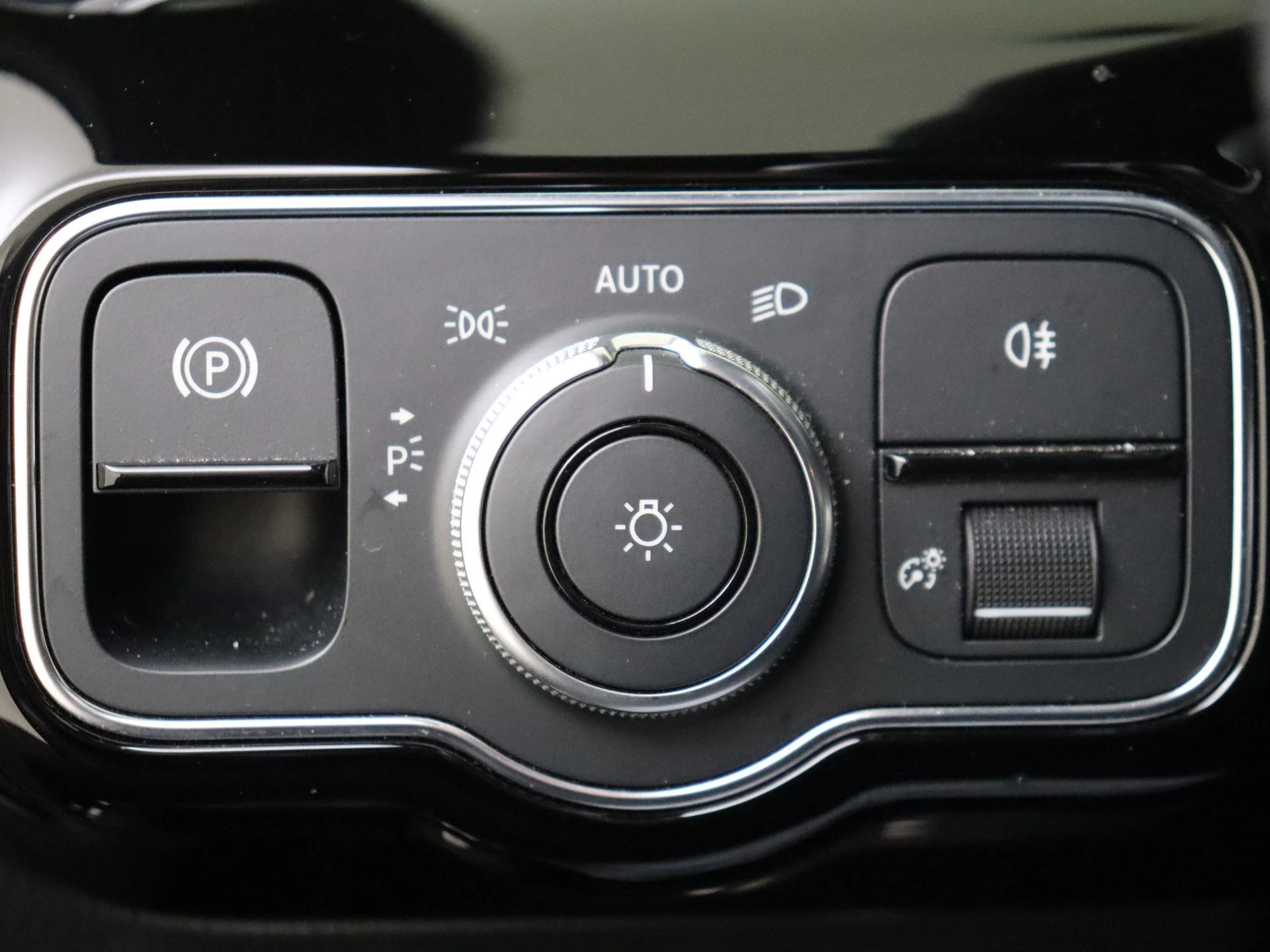 Mercedes-Benz-A-Klasse-image-24