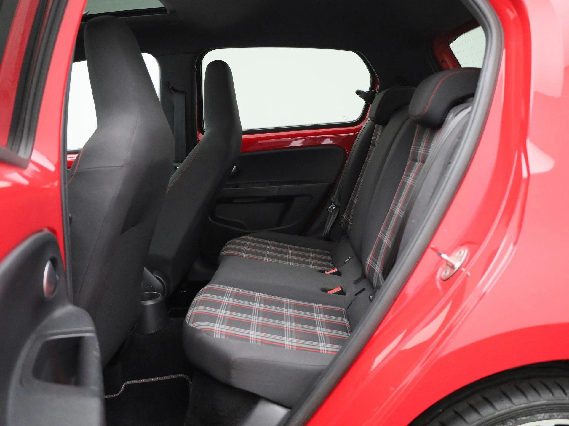 Volkswagen up! 1.0 TSI GTI