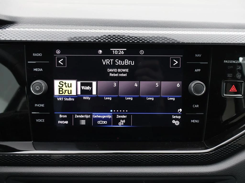 Volkswagen Taigo Taigo Life Business 1.0 TSI 116 pk *AUTOMAAT* DEMO *