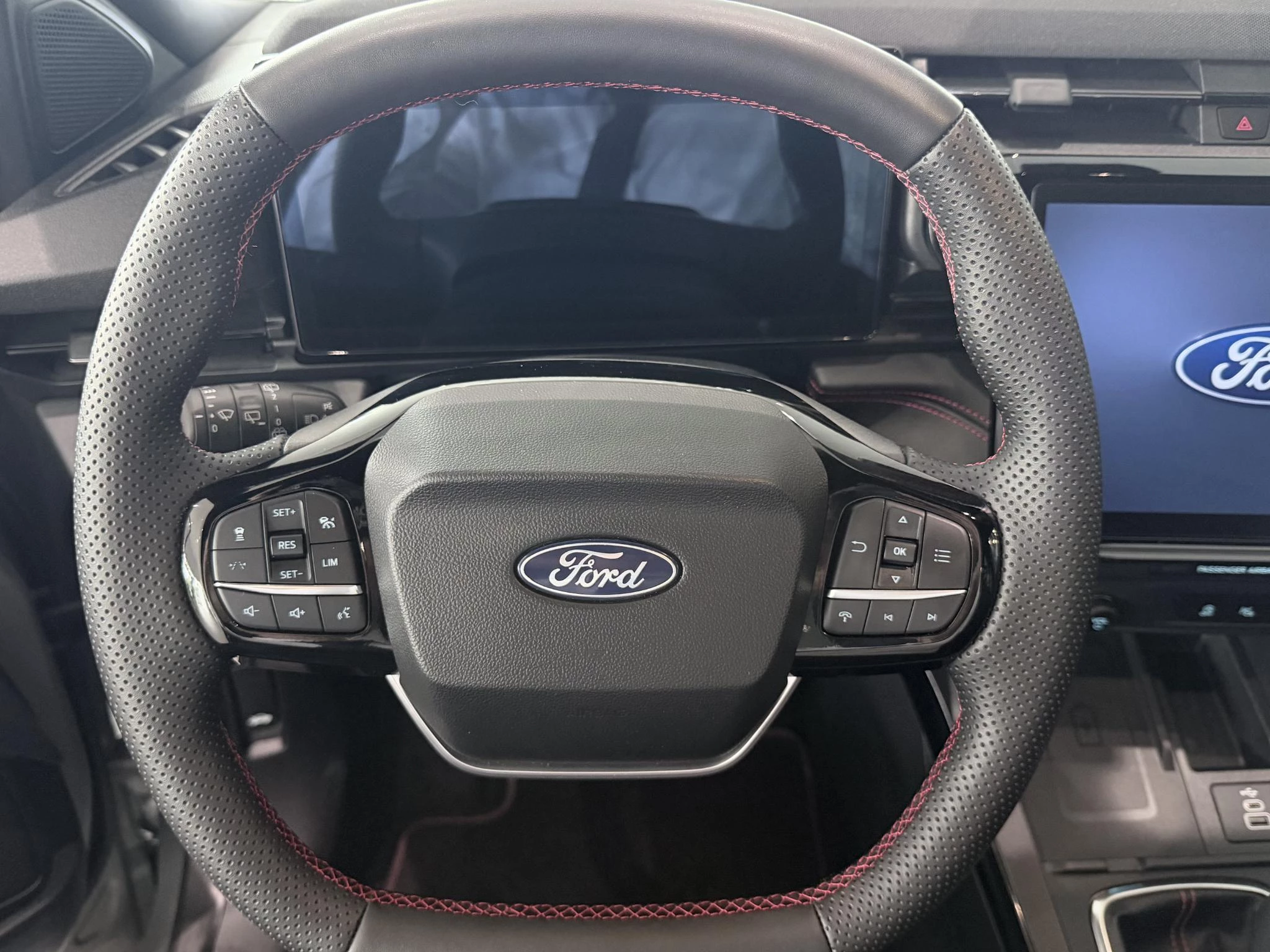 Ford Puma 1.0 EcoBoost Hybrid ST-Line
