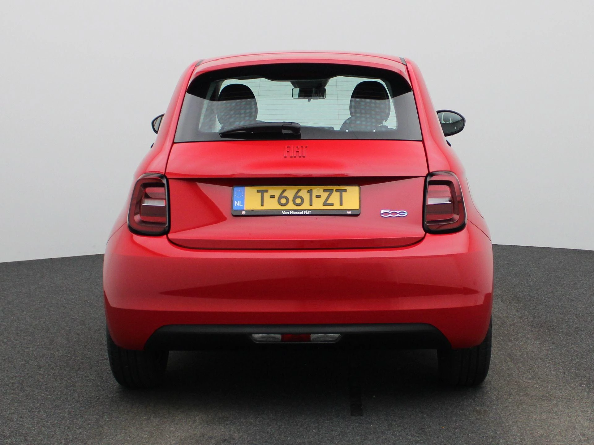 Fiat-500e-image-4