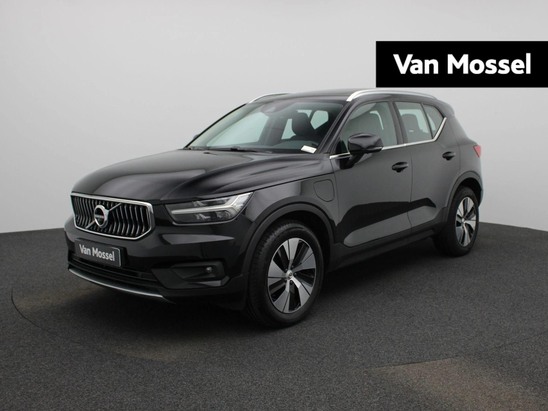 Volvo-XC40-image-0