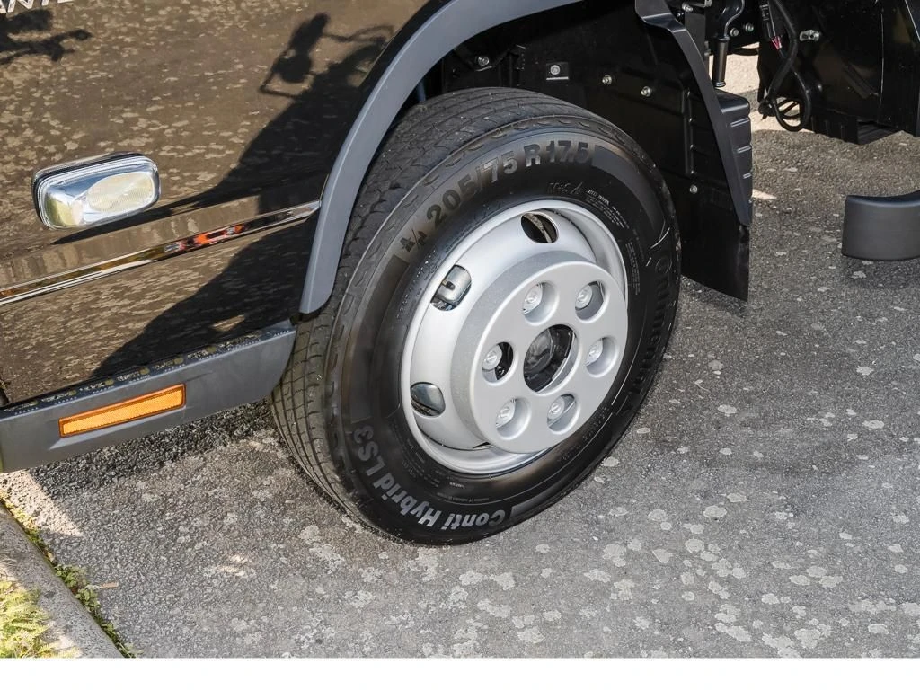 FUSO-Canter-image-4