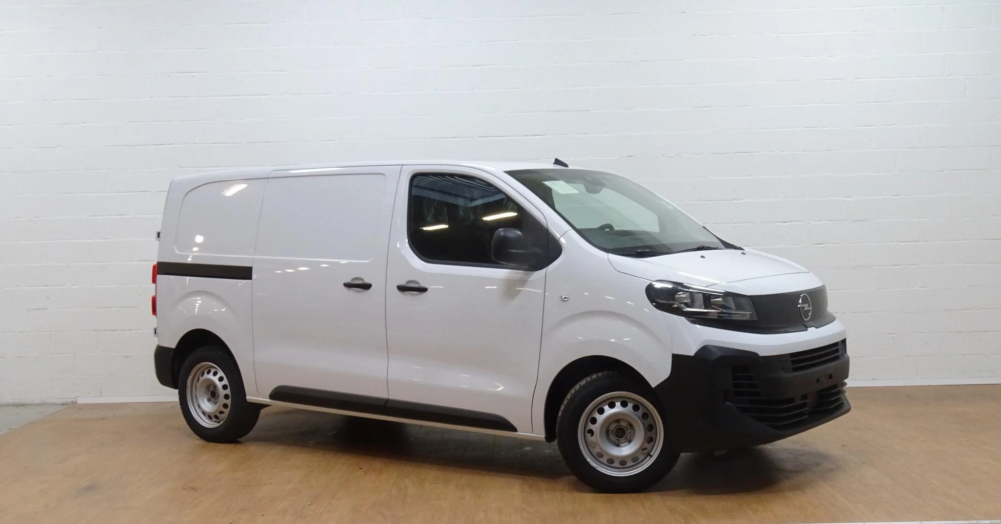 Opel-Vivaro-image-6