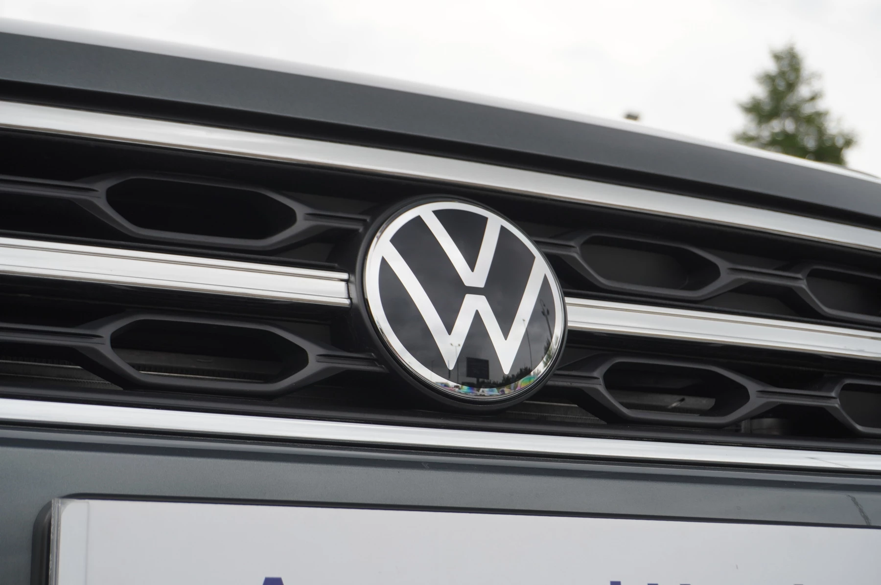 Volkswagen-T-Roc-image-43