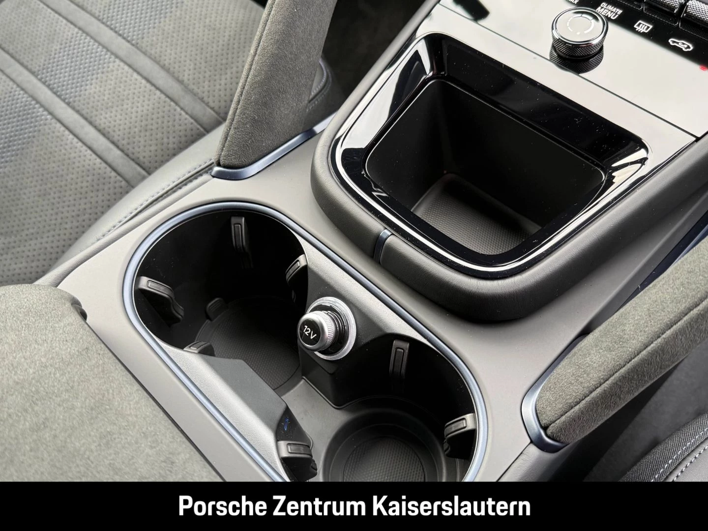 Porsche-Cayenne-image-30