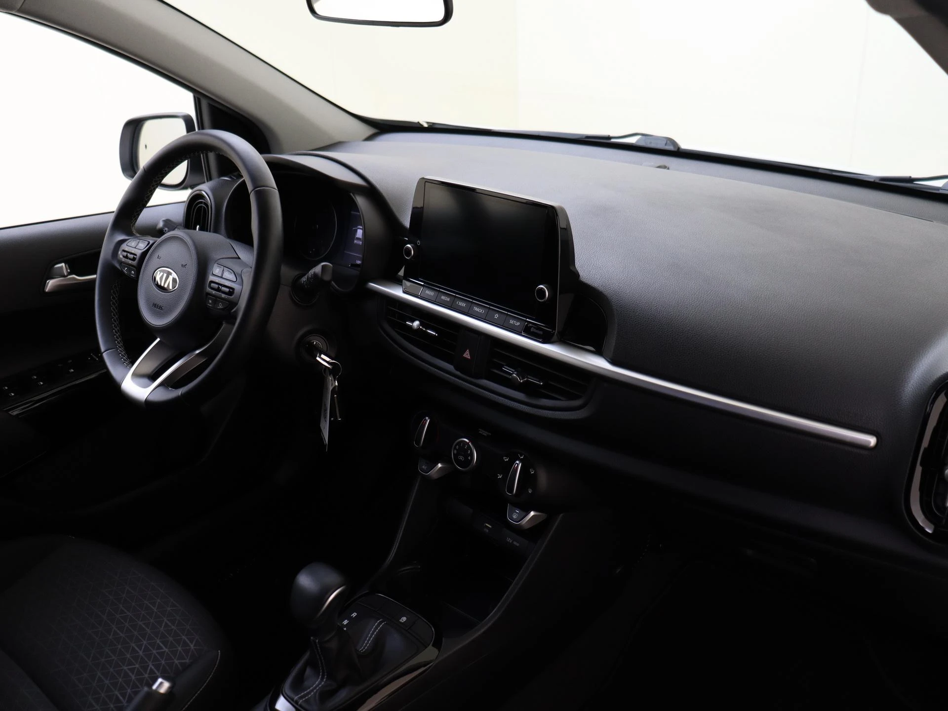 Kia-Picanto-image-4