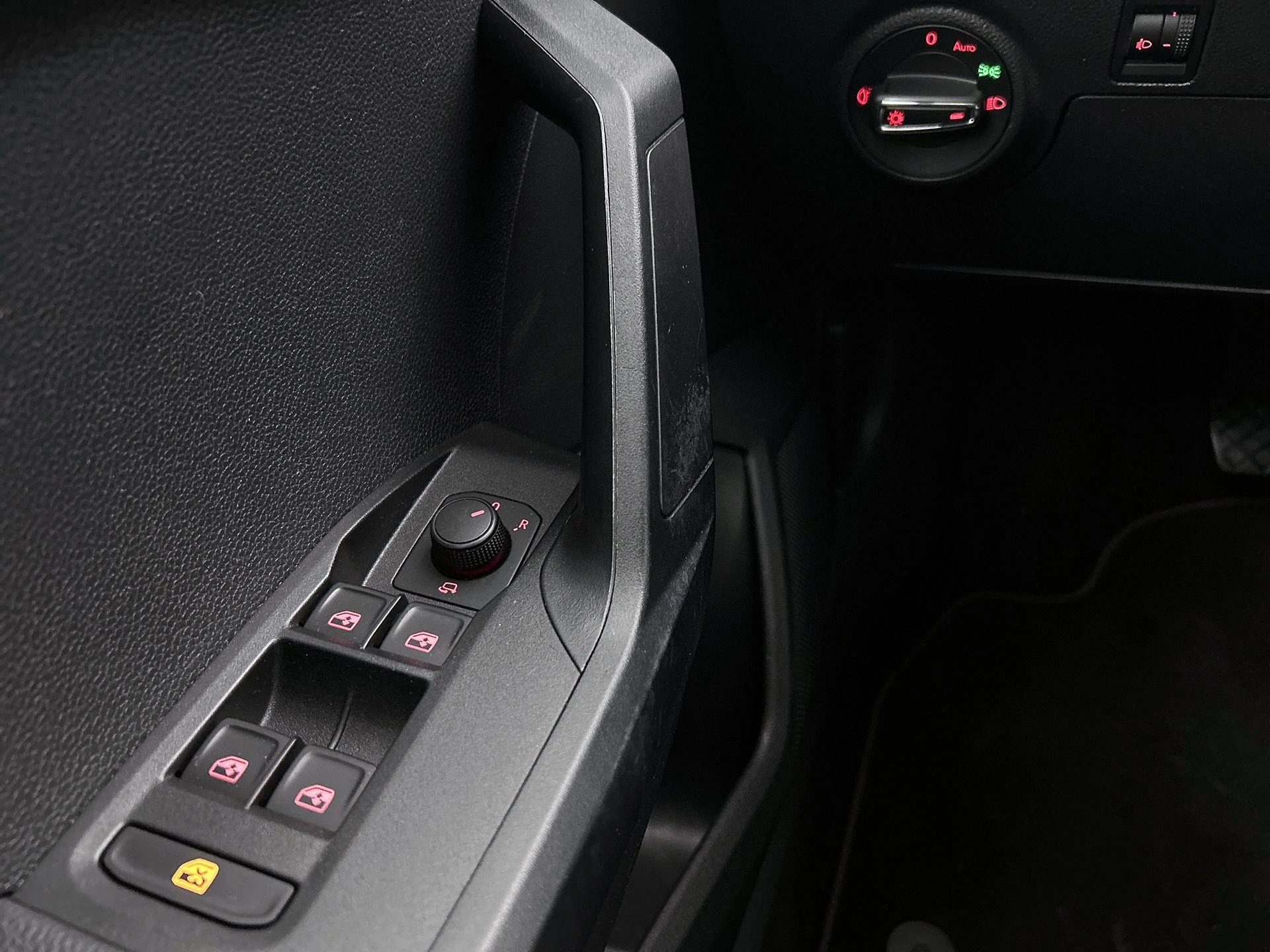 SEAT-Ibiza-image-30