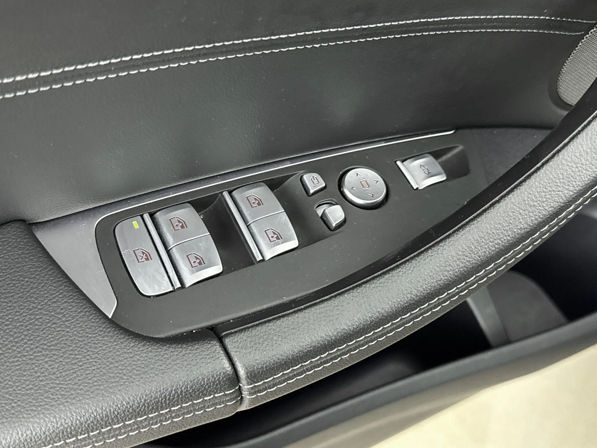 BMW-iX3-image-8