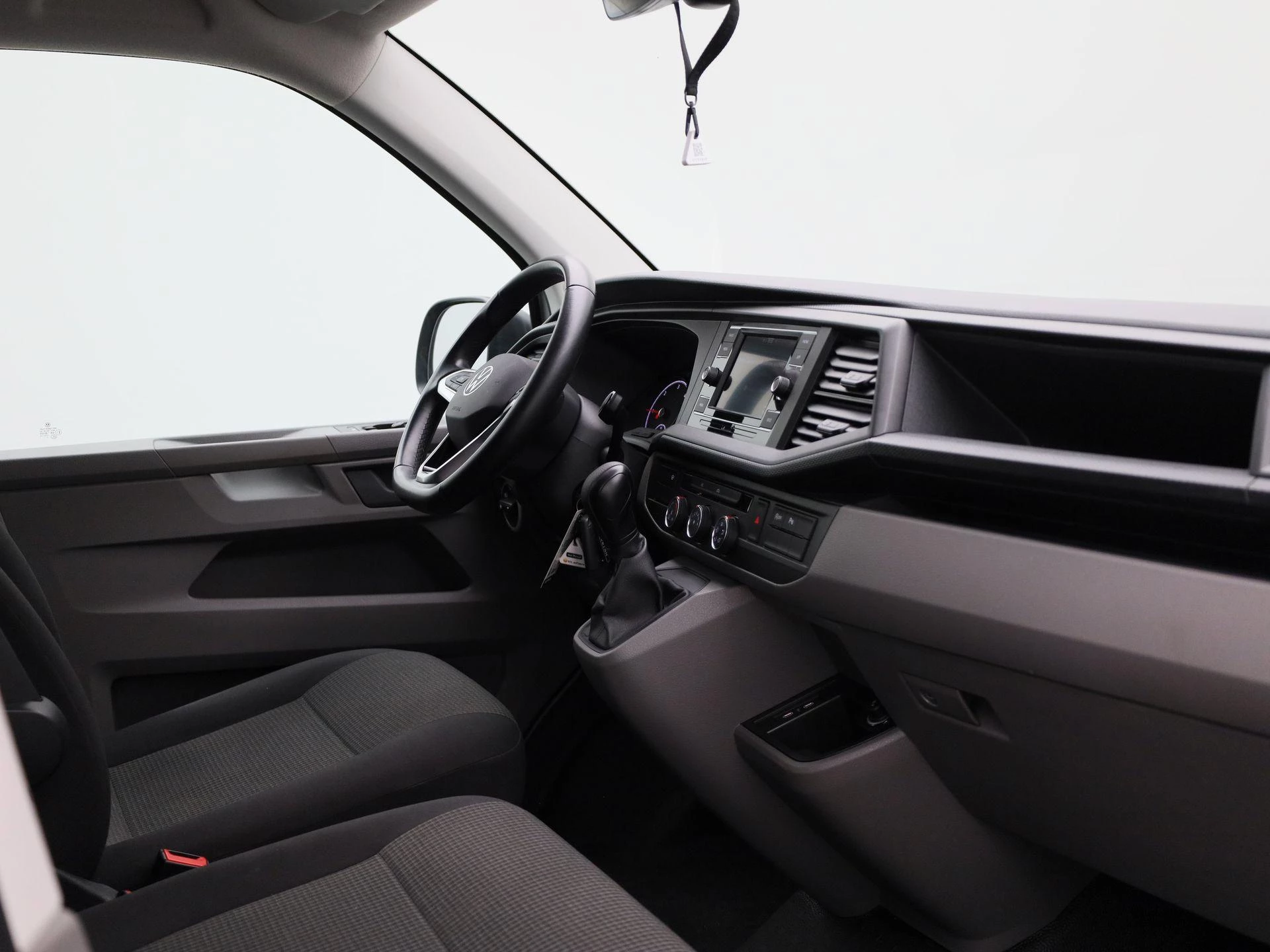 Volkswagen Transporter 2.0 TDI L1H1 150PK