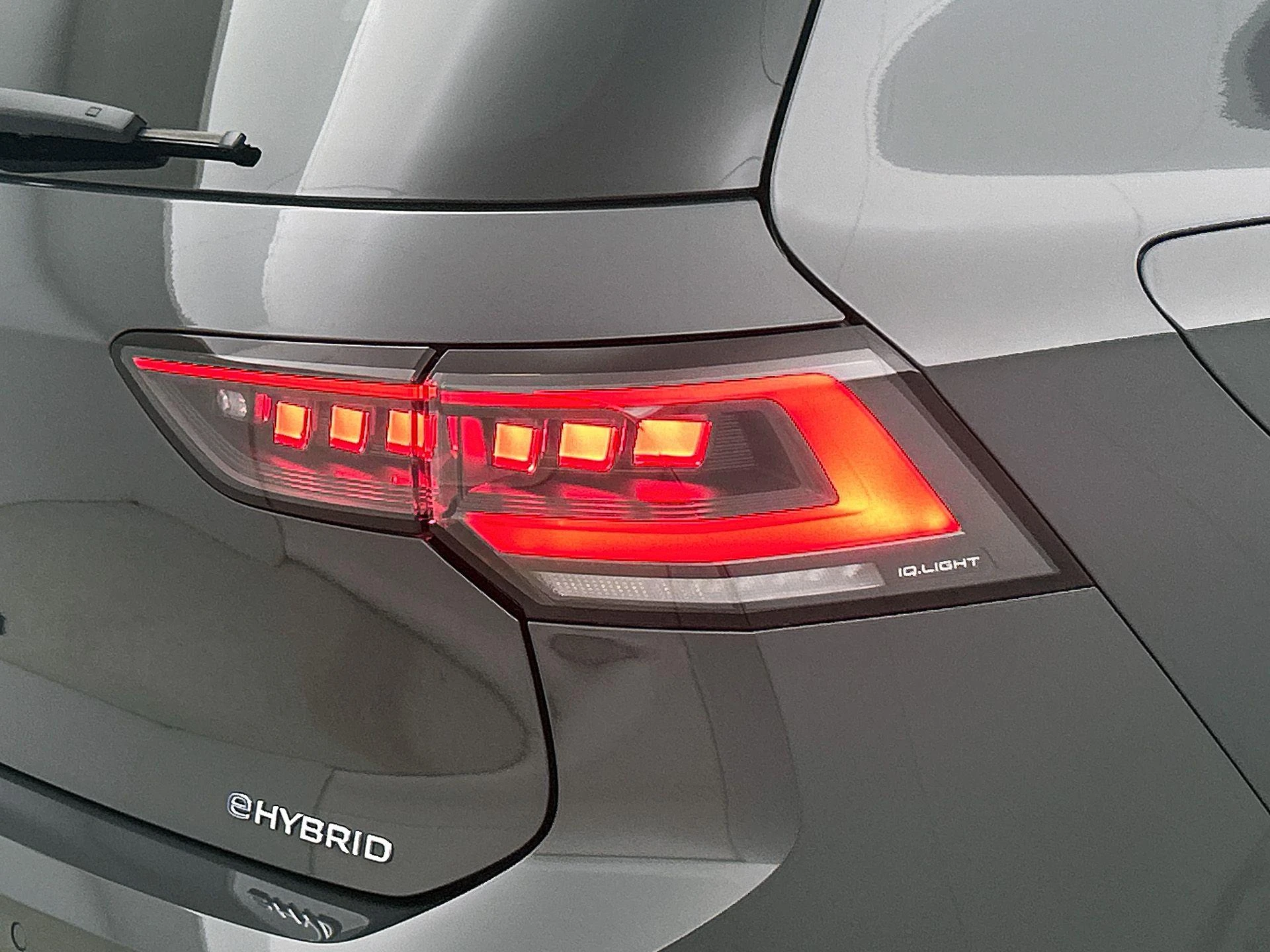Volkswagen-Golf-image-36