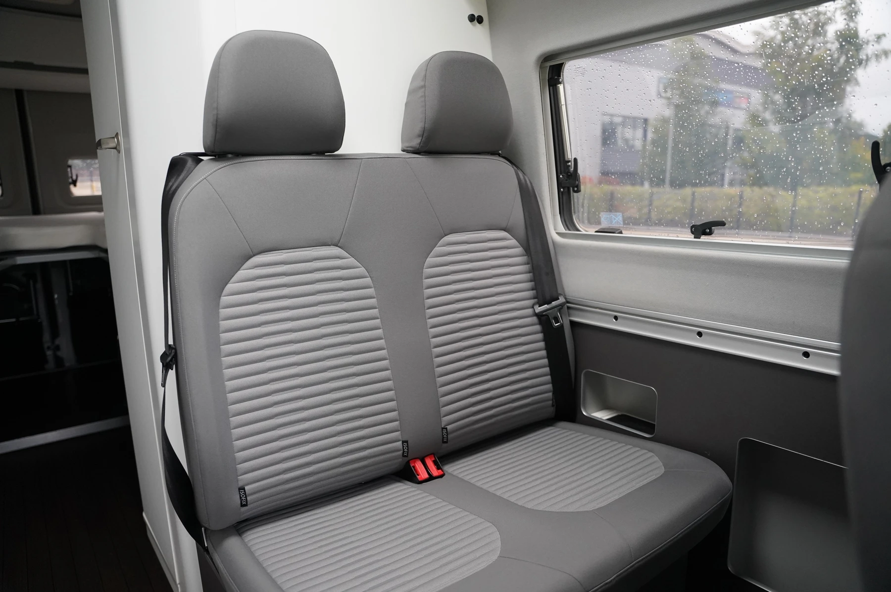 Volkswagen-California-image-32
