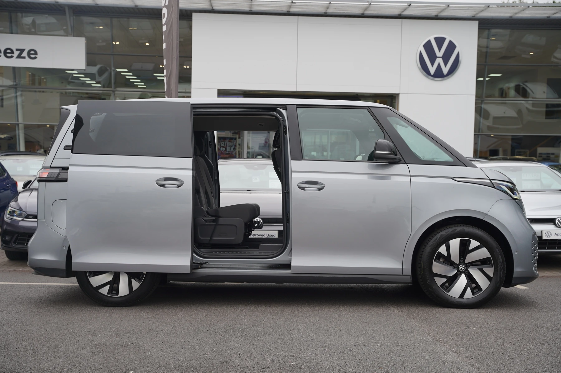 Volkswagen-ID. Buzz-image-32