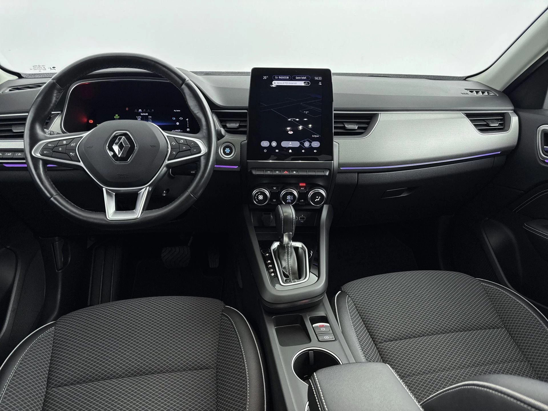Renault-Arkana-image-15