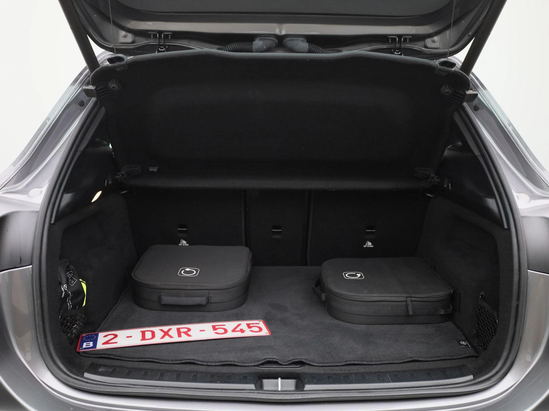 Mercedes-Benz-EQA-image-15