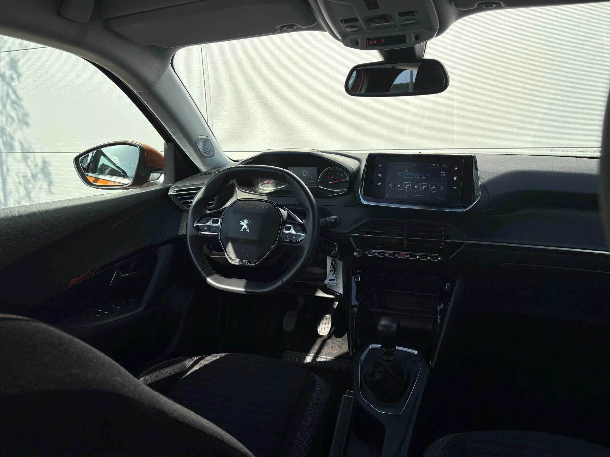 Peugeot-2008-image-23