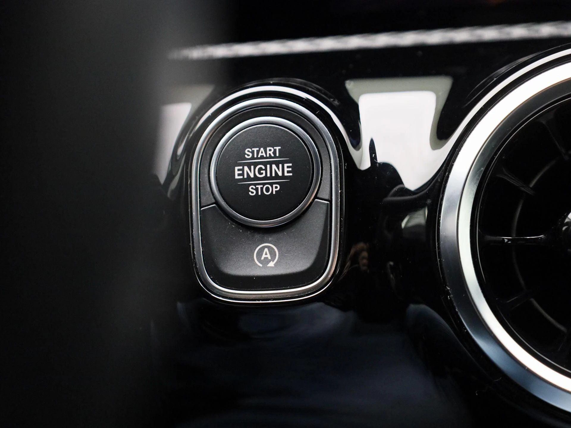 Mercedes-Benz-Classe A-image-22