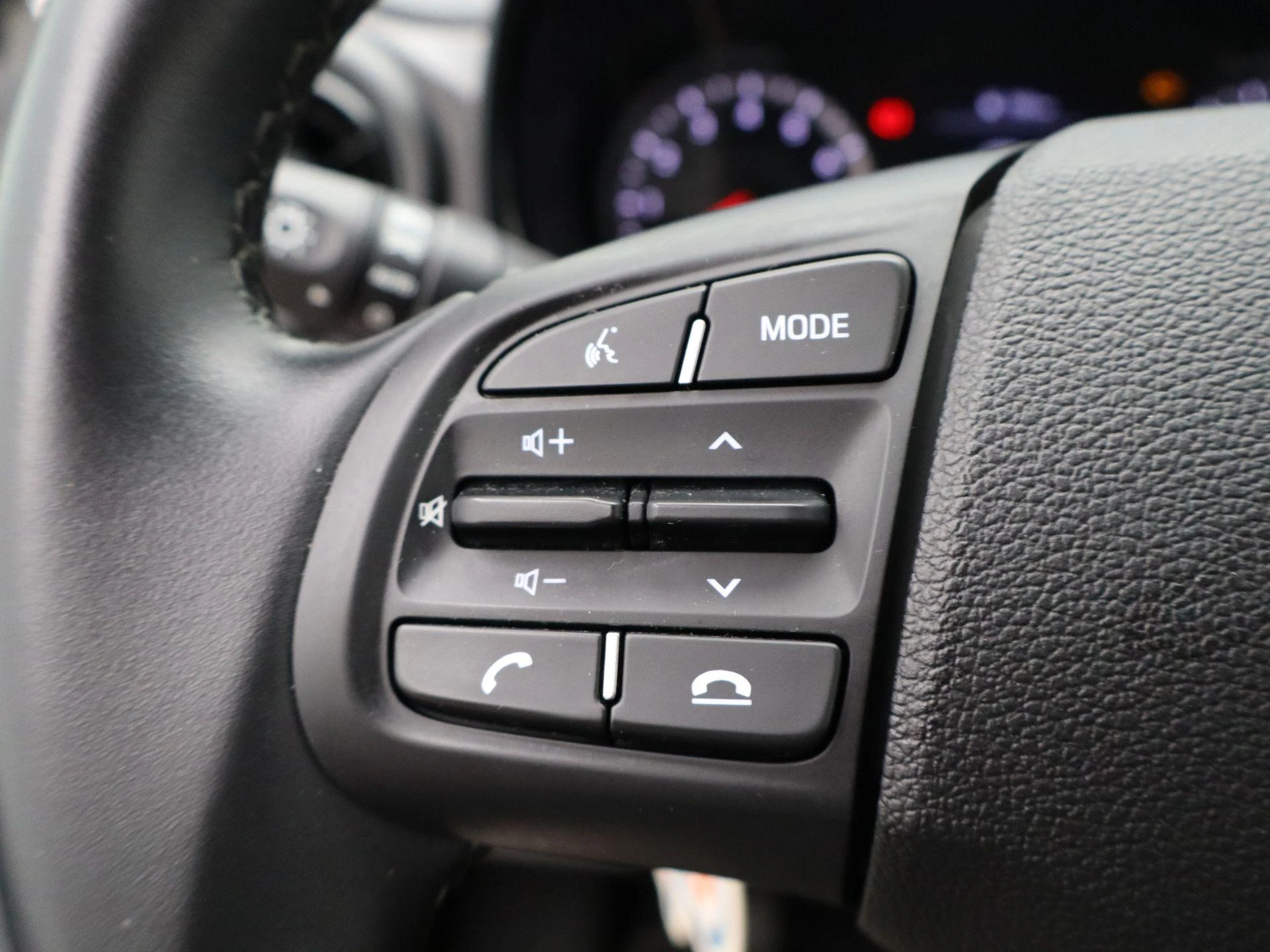 Hyundai-i10-image-22