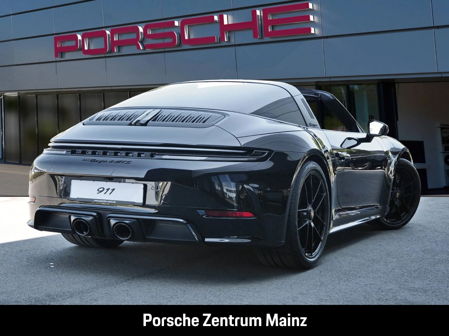 Porsche-911-image-2