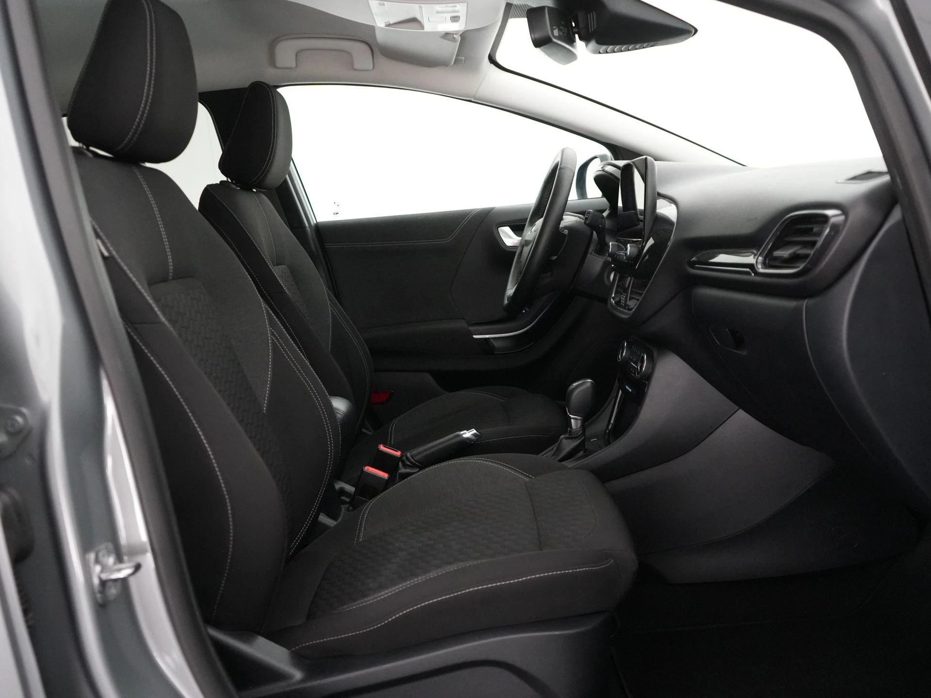 Ford Puma 1.0i Ecoboost MHEV 92kW Aut. Titanium