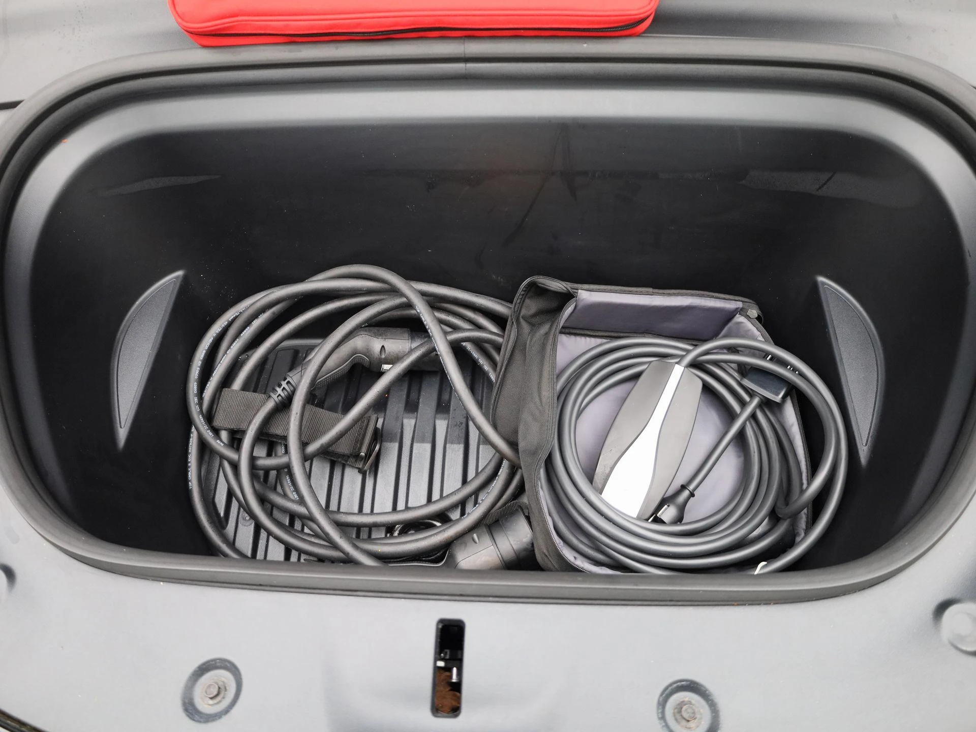 Tesla-Model Y-image-31