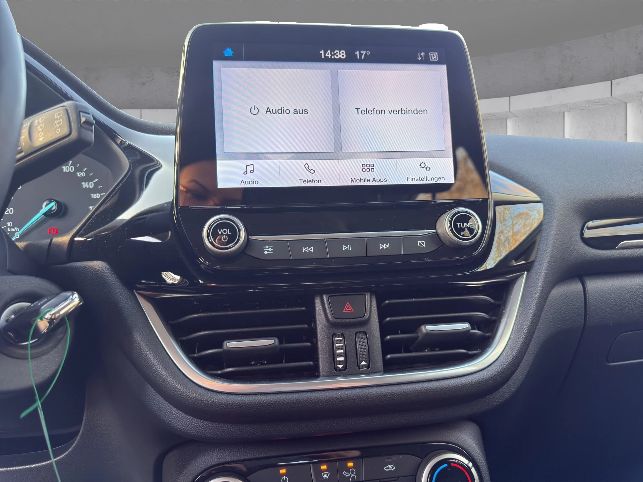 Ford Puma Cool & Connect 70kW