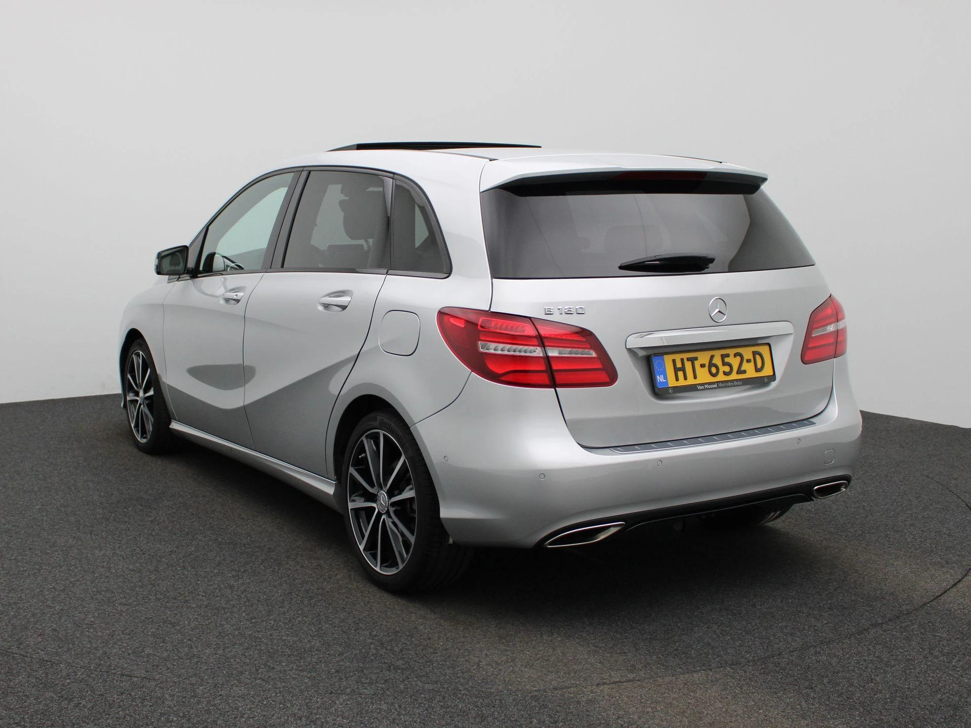 Mercedes-Benz-B-Klasse-image-1