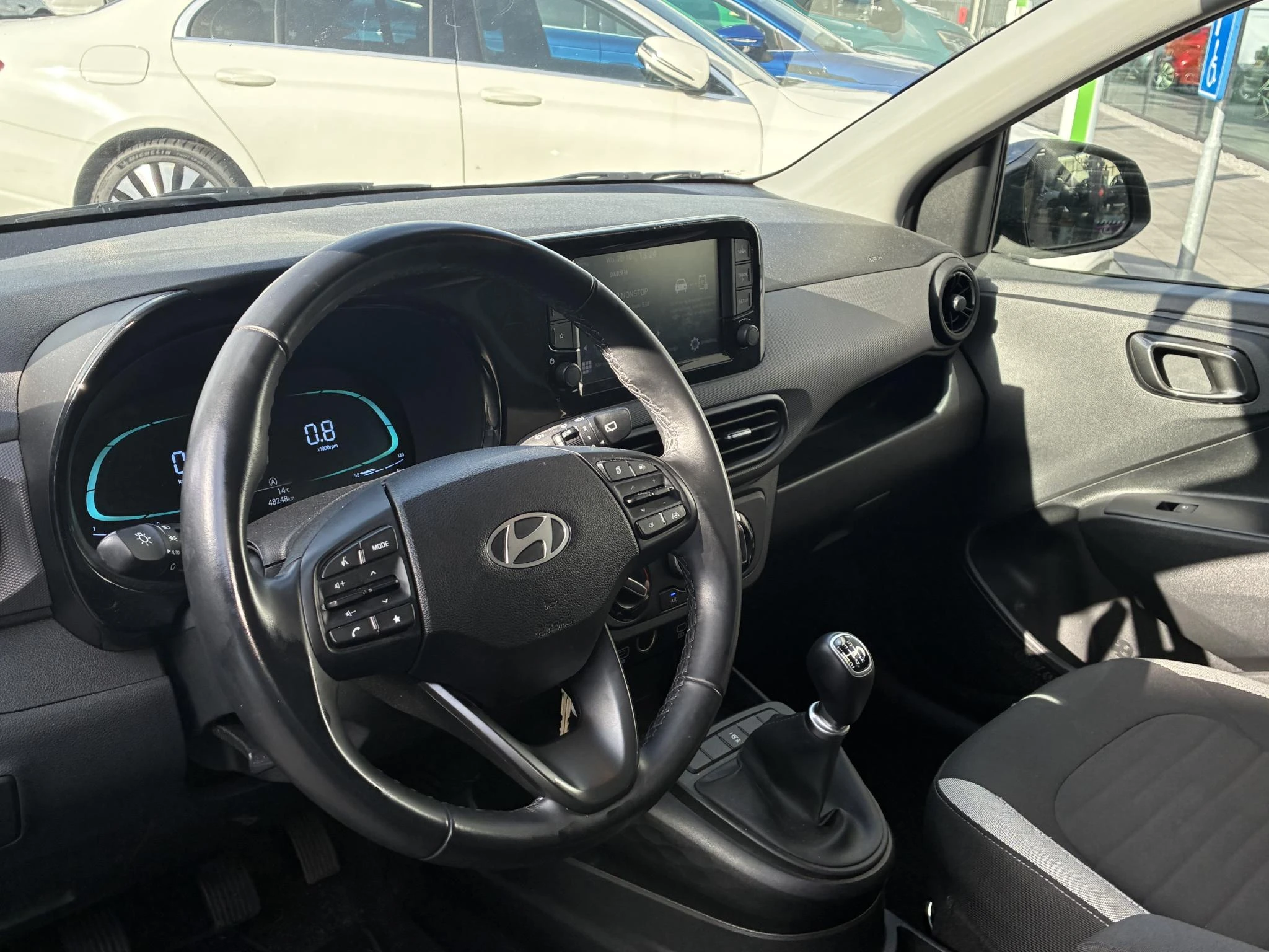 Hyundai-i10-image-3