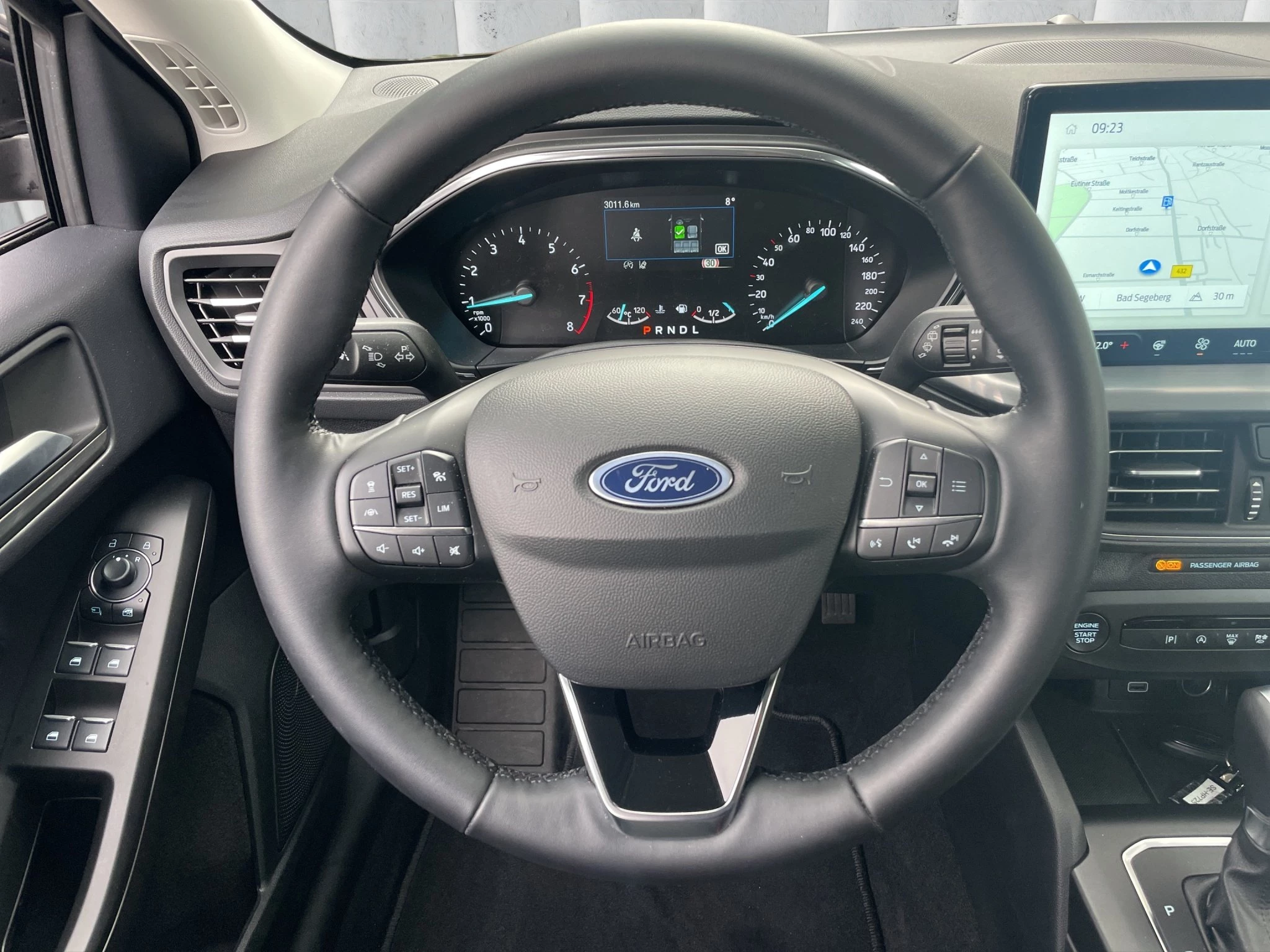 Ford Focus Turnier Titanium Edition NAV | ACC | KAM | GJR