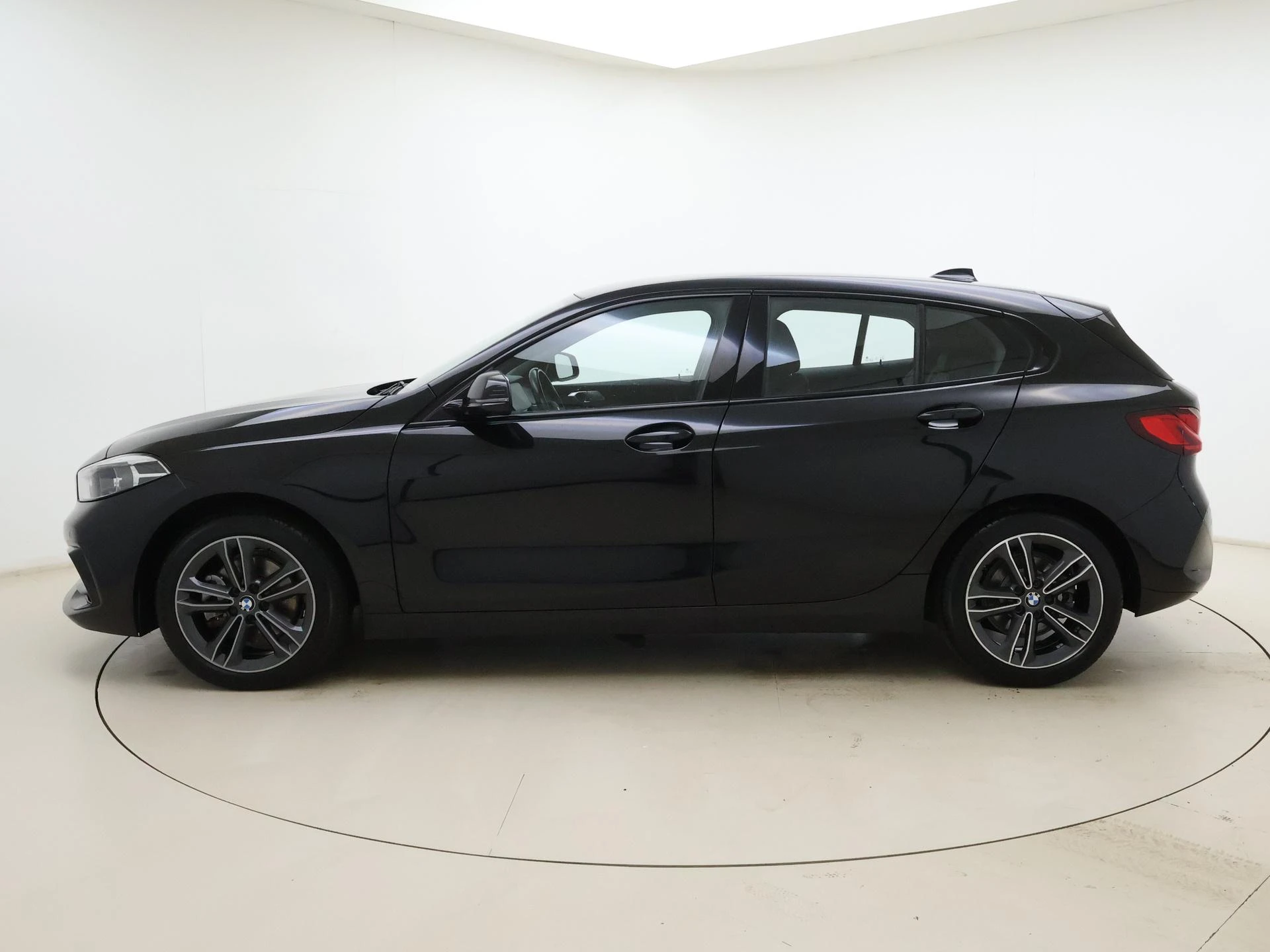 BMW-1 Serie-image-1