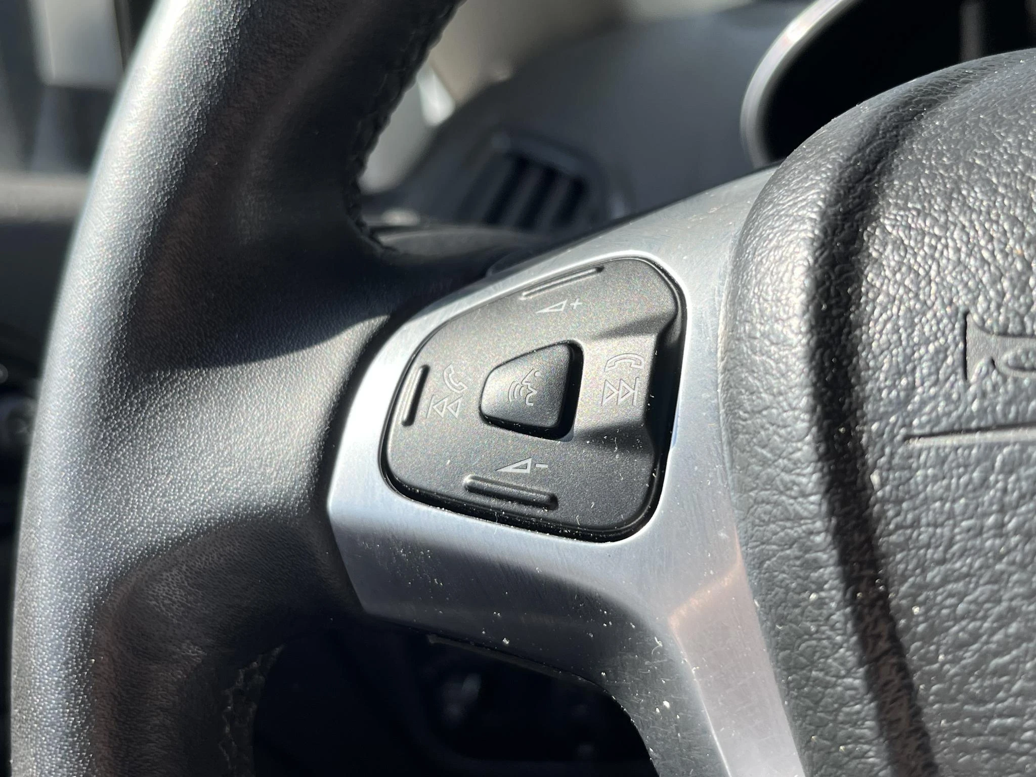 Ford-EcoSport-image-16