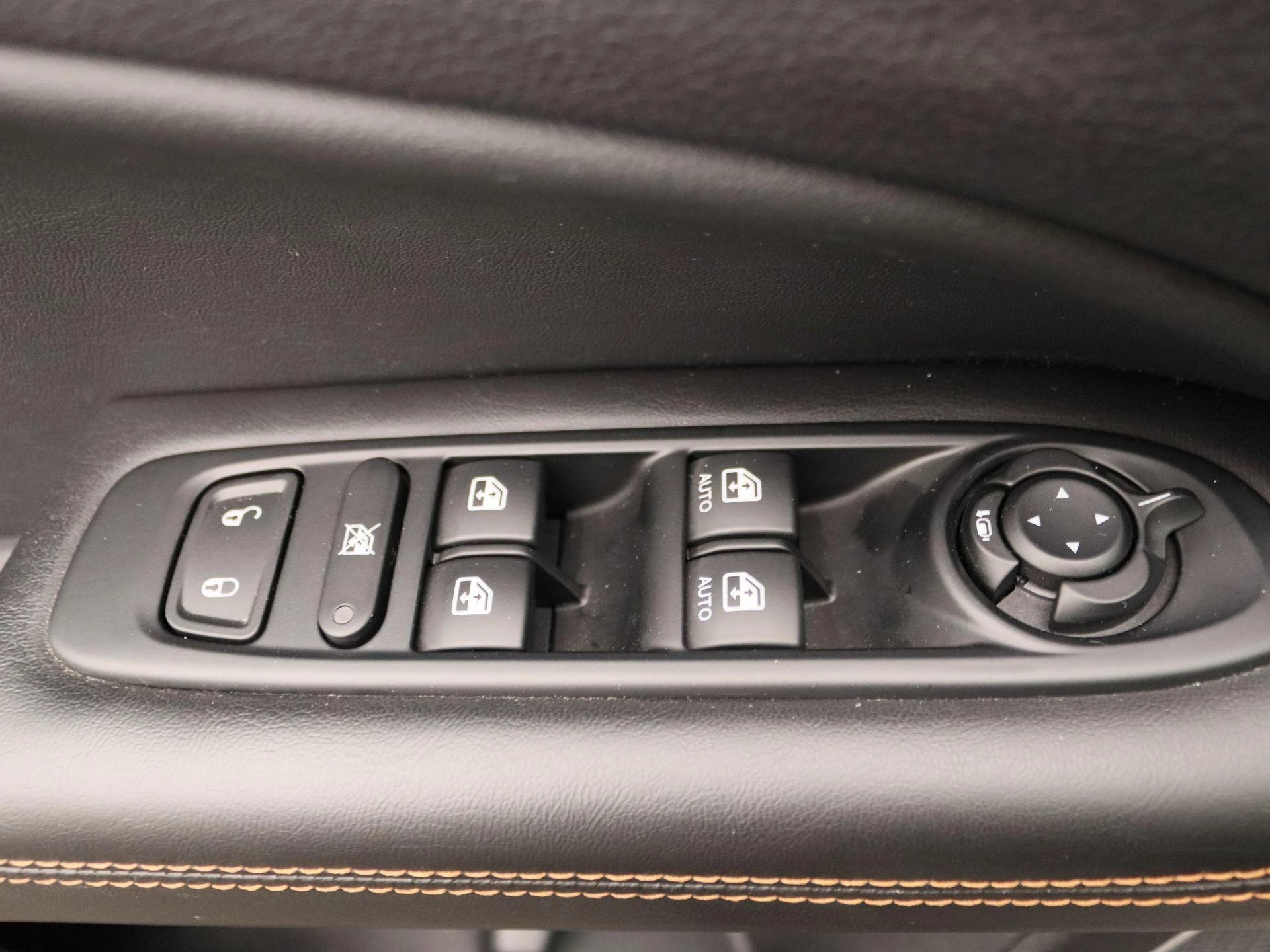 Jeep-Compass-image-19