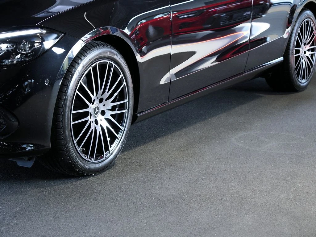 Mercedes-Benz-C-Klasse 200 d-image-2