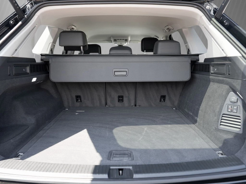 Volkswagen Touareg TDI 4Motion Tiptronic /Navi Max/LED/AHK