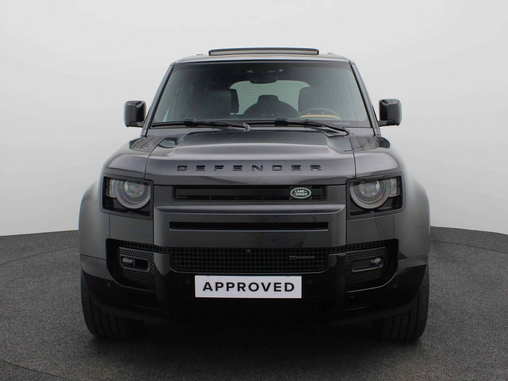 Land Rover-Defender-image-2