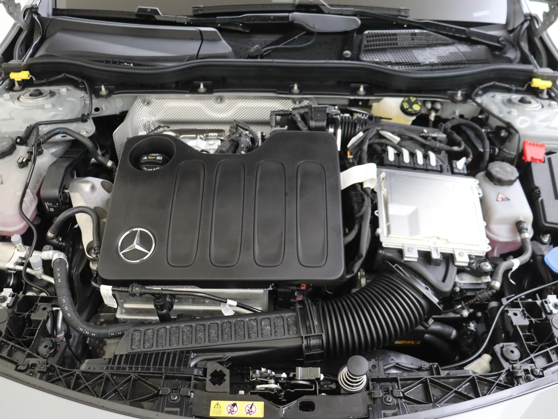 Mercedes-Benz-CLA-image-31