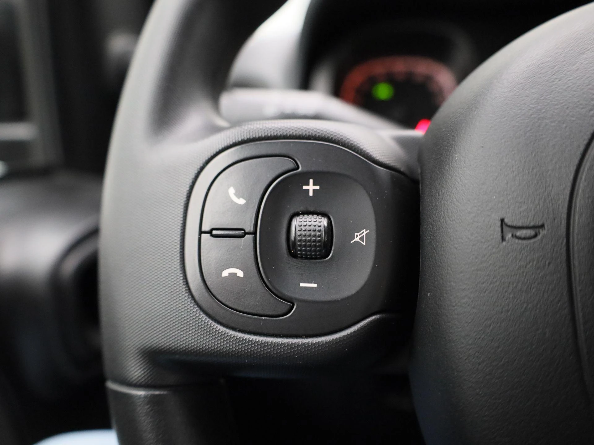 Fiat-Panda-image-16
