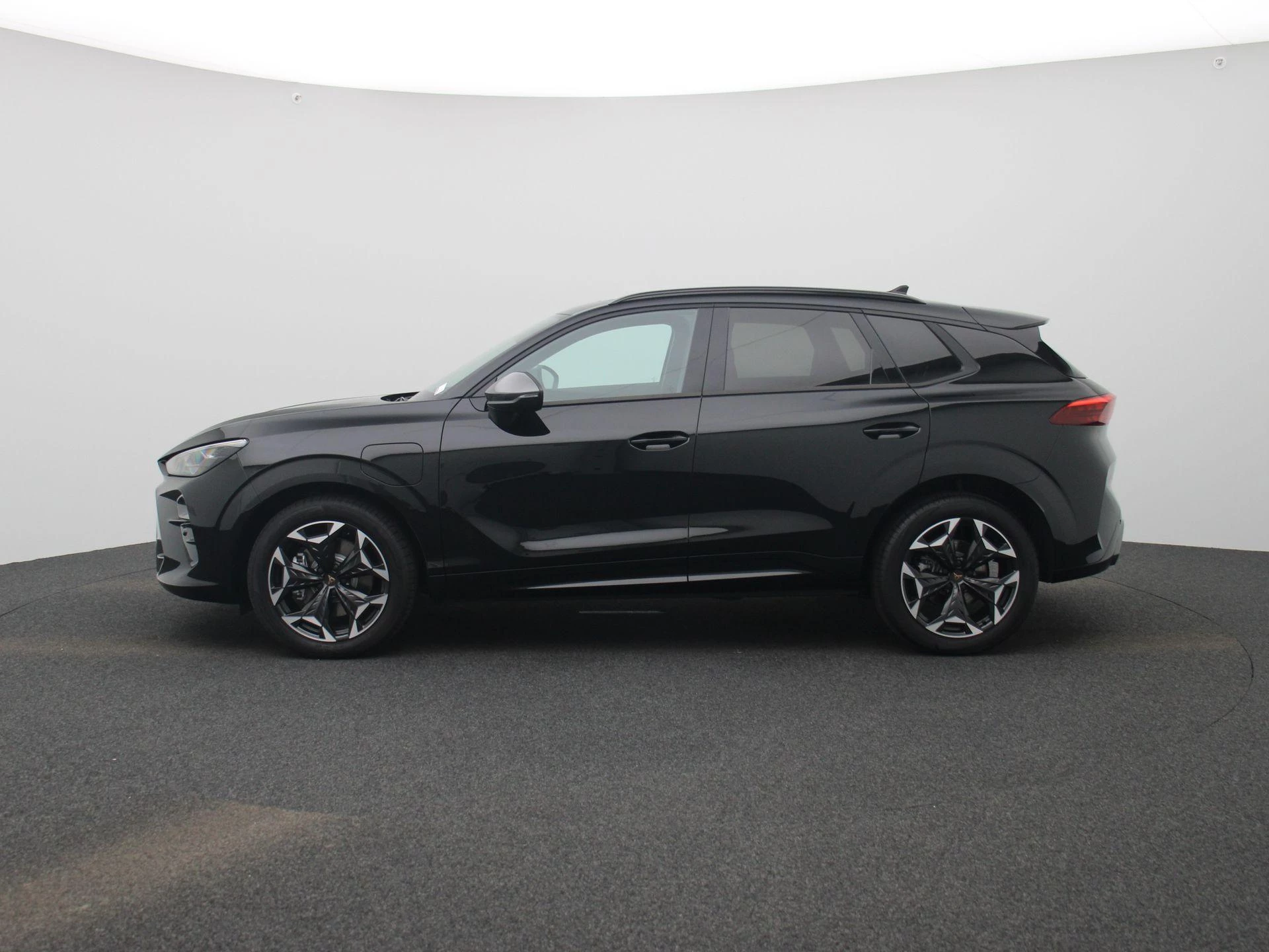CUPRA Terramar 1.5 TSI e-Hybrid Business