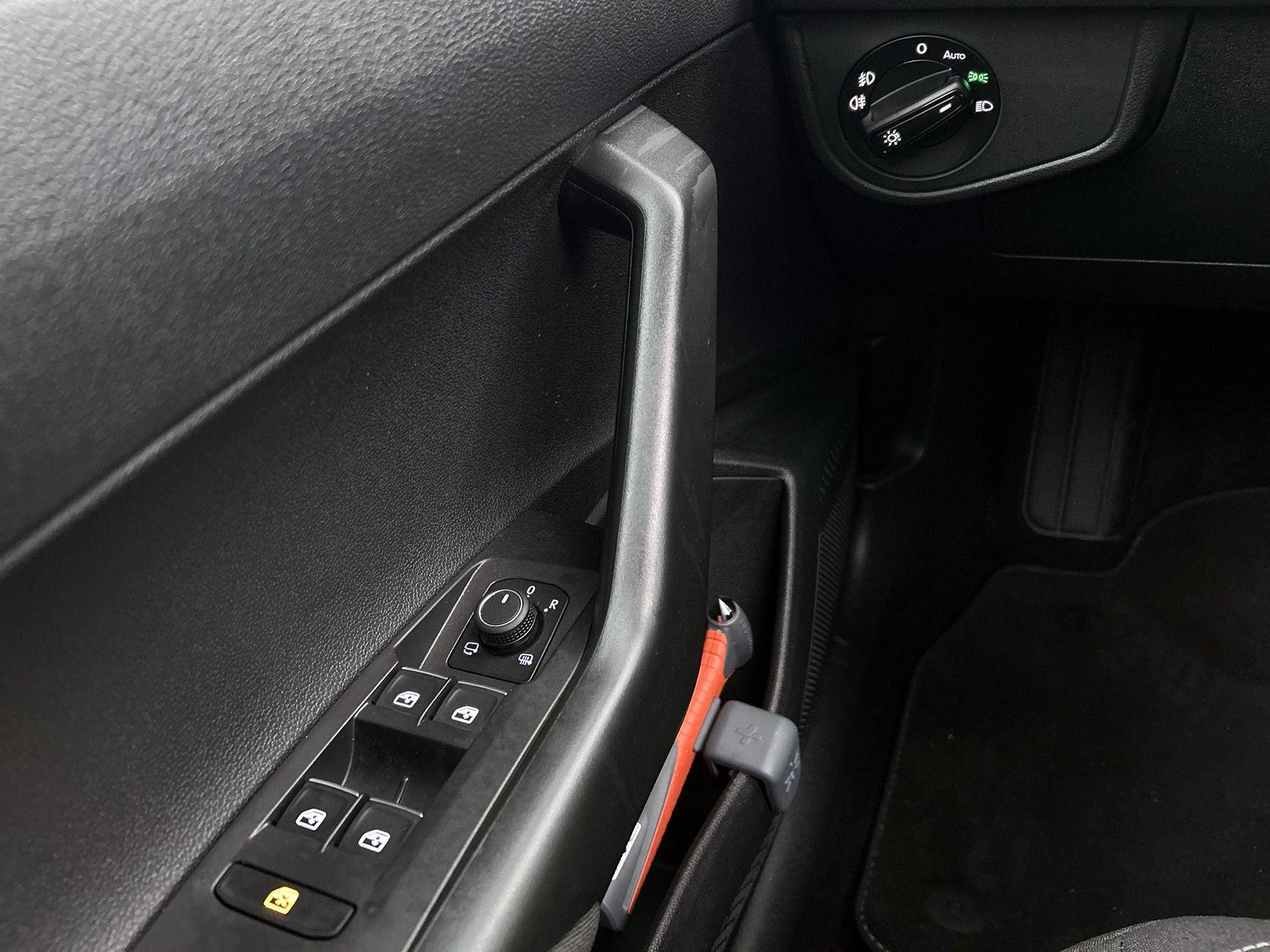 Volkswagen-Taigo-image-35