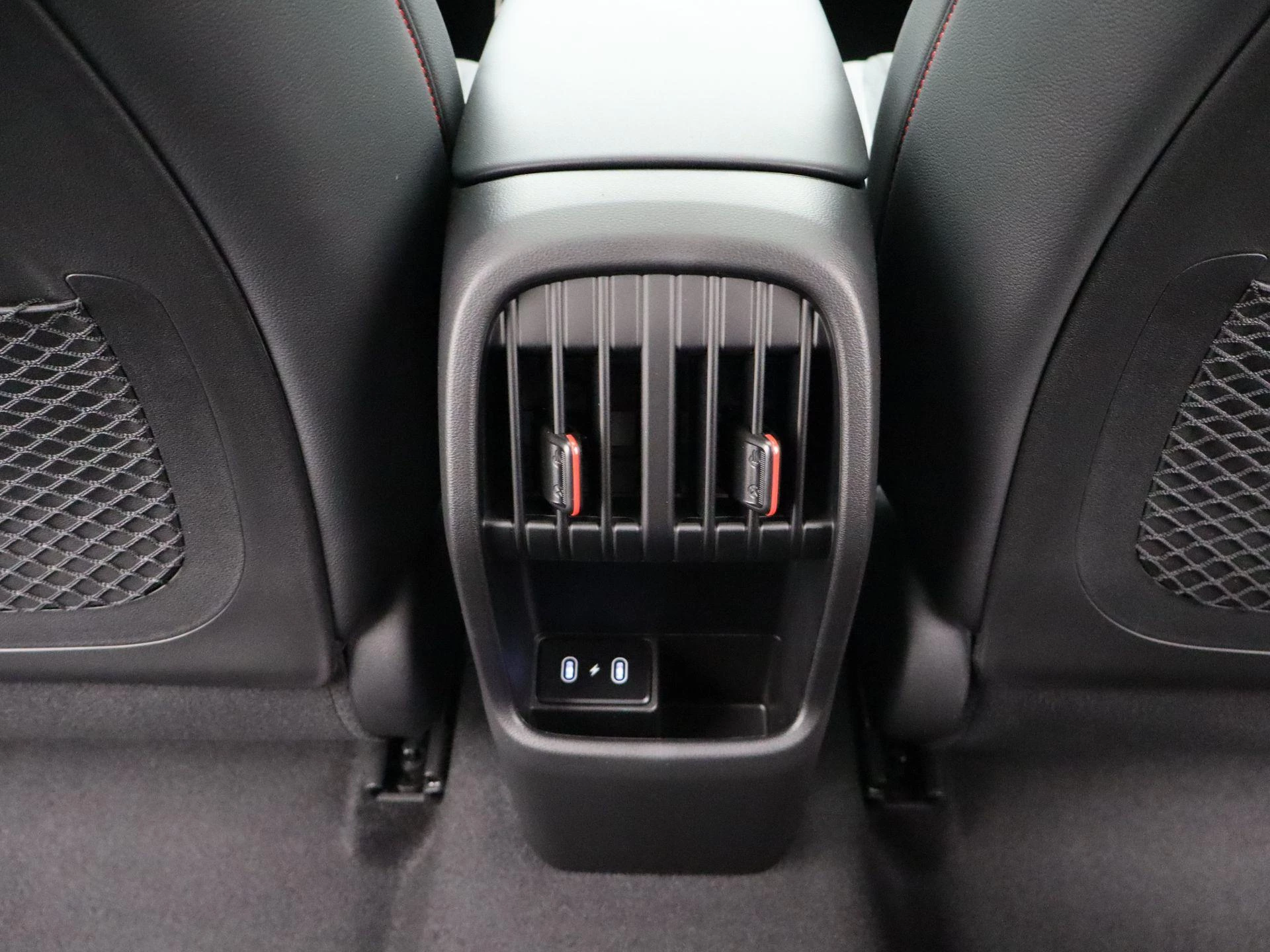 Hyundai Kona 1.6 GDI HEV N Line Sky