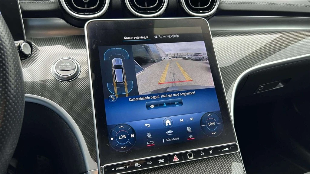 Mercedes-Benz-C-Klasse-image-15