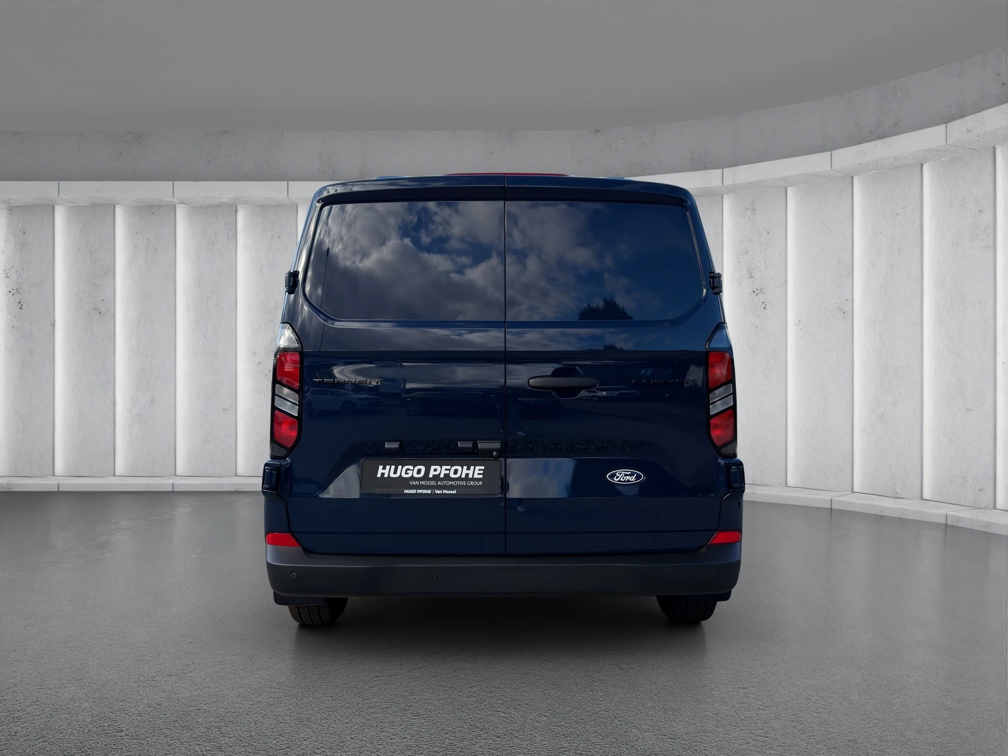 Ford-Transit Custom-image-3