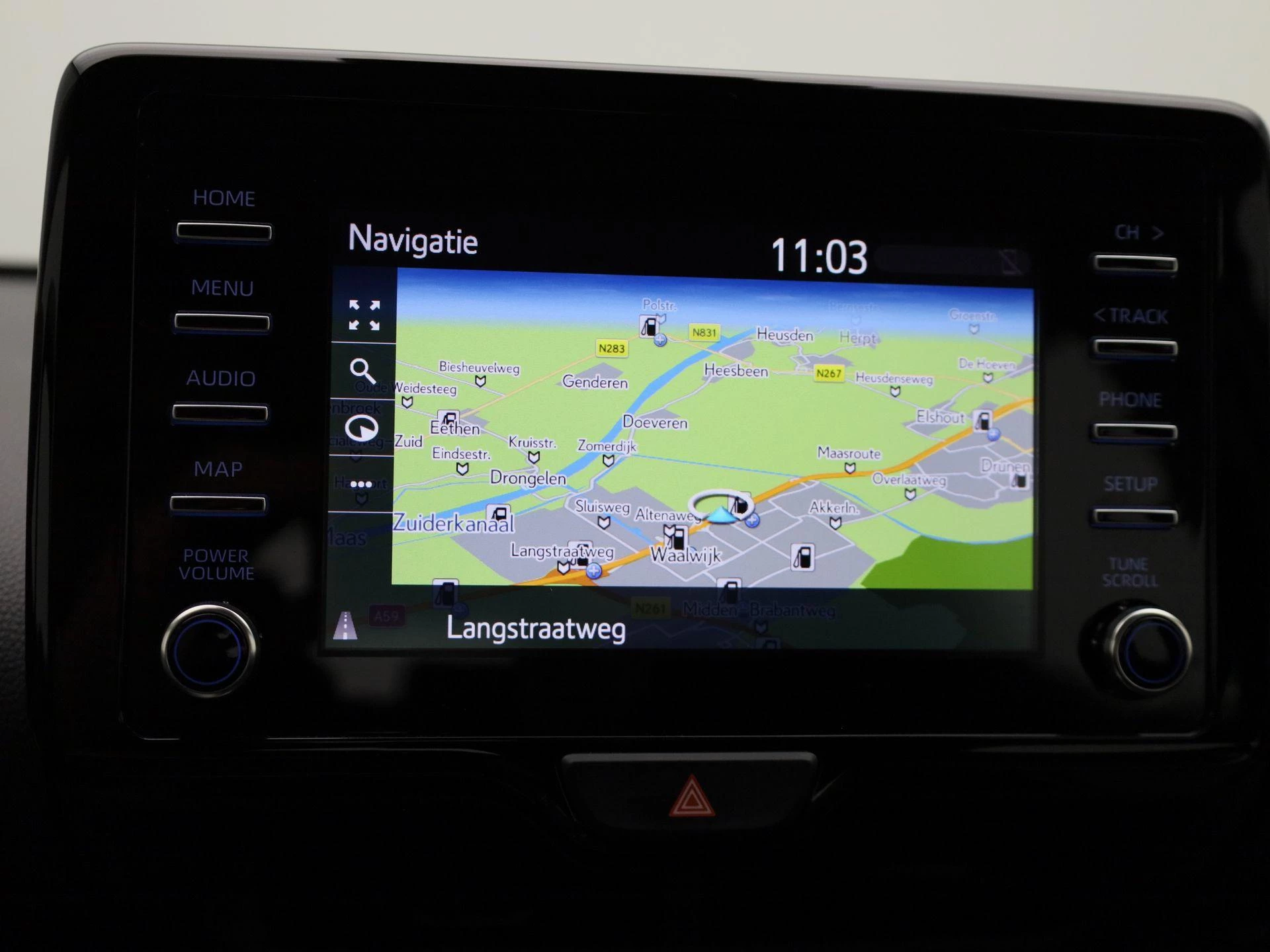 Toyota-Yaris-image-19