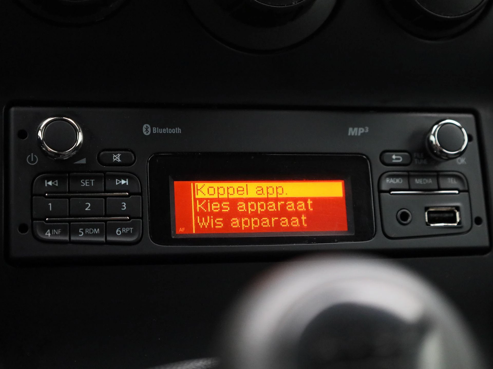 Mercedes-Benz-Citan-image-24