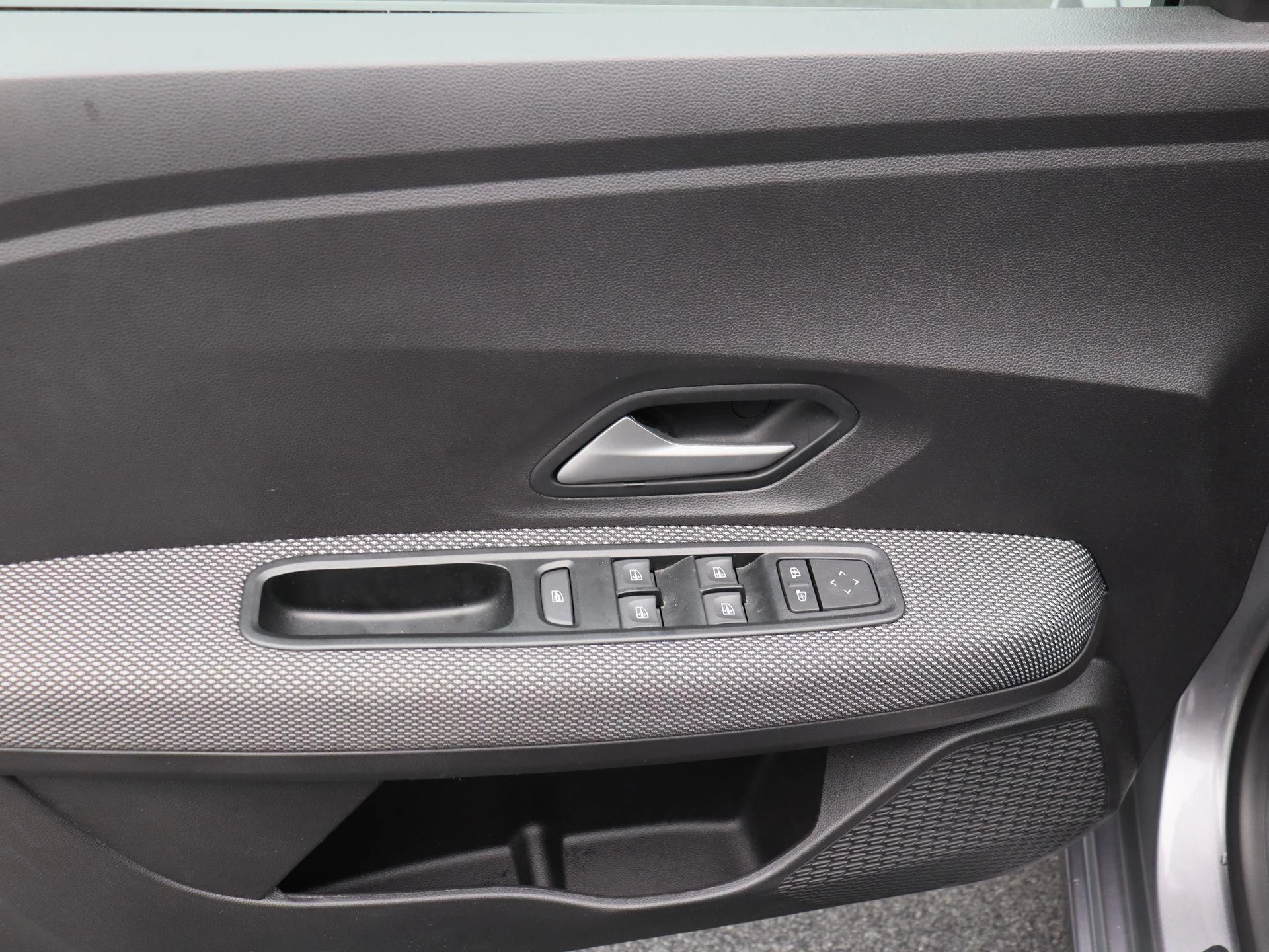 Dacia-Sandero-image-7